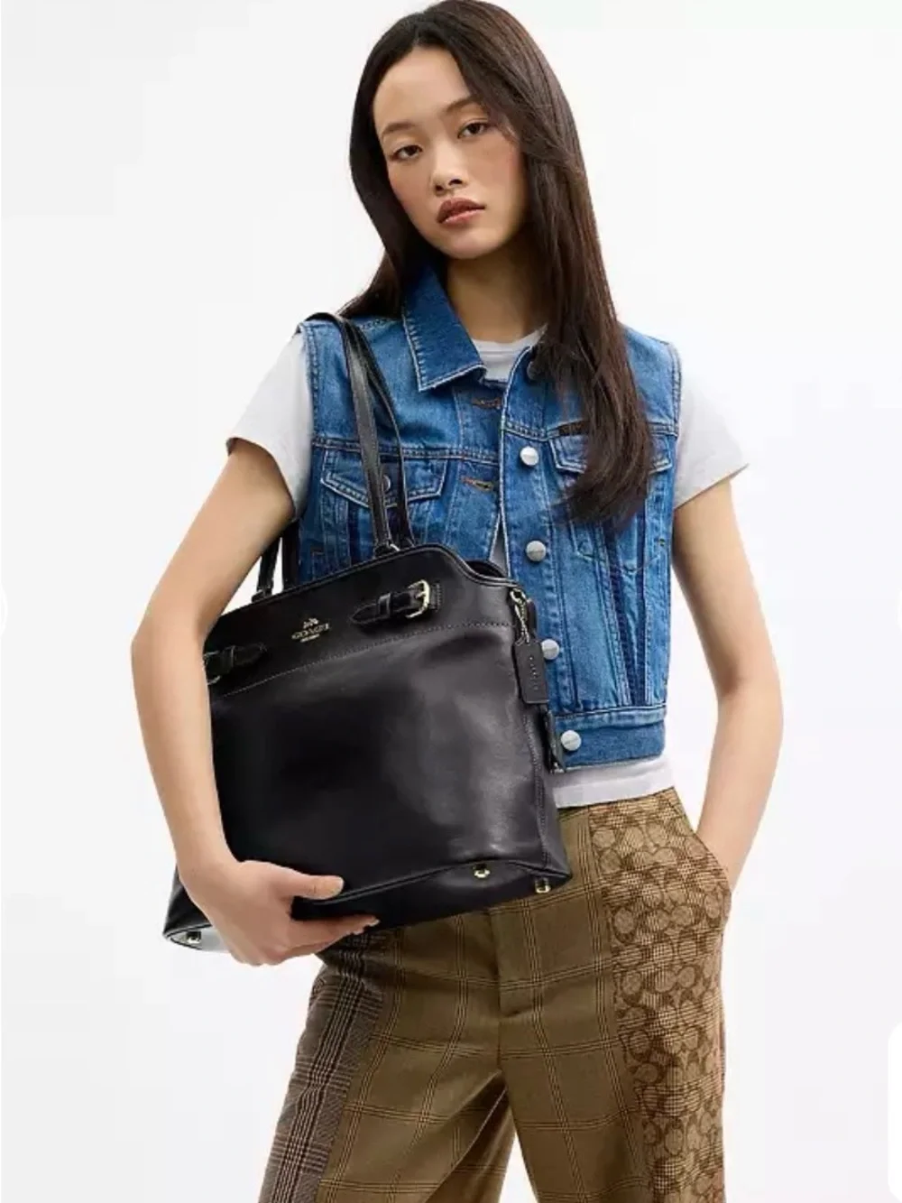 Coach (NWT) Easton Tote Bag in Black